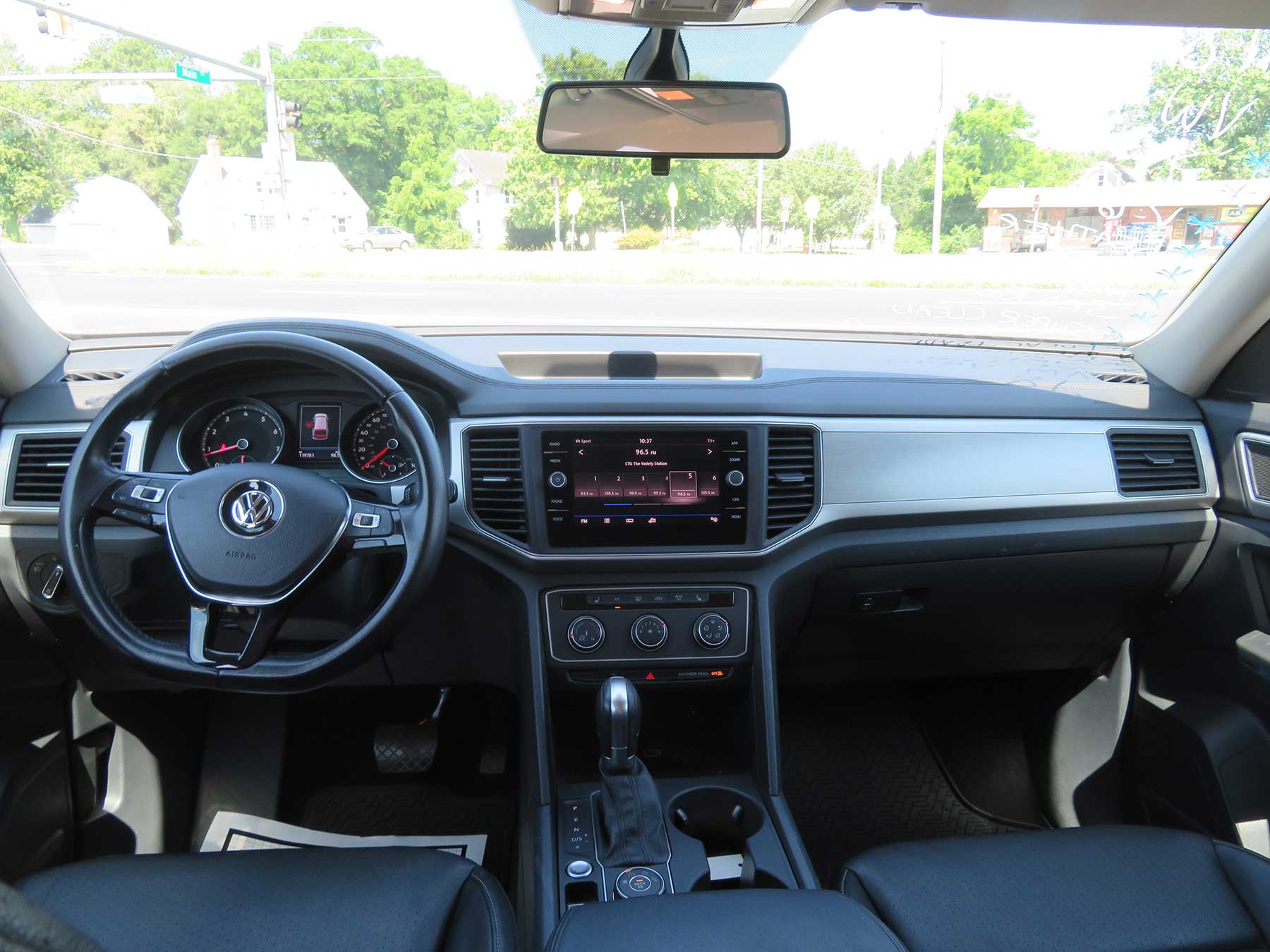 2018 VW Atlas "SE" AWD/Leather/DVD/V6/3rd Row